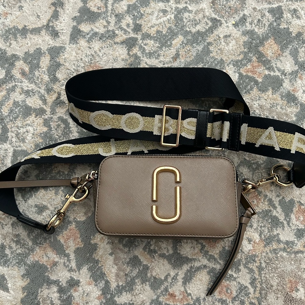 Marc Jacobs crossbody